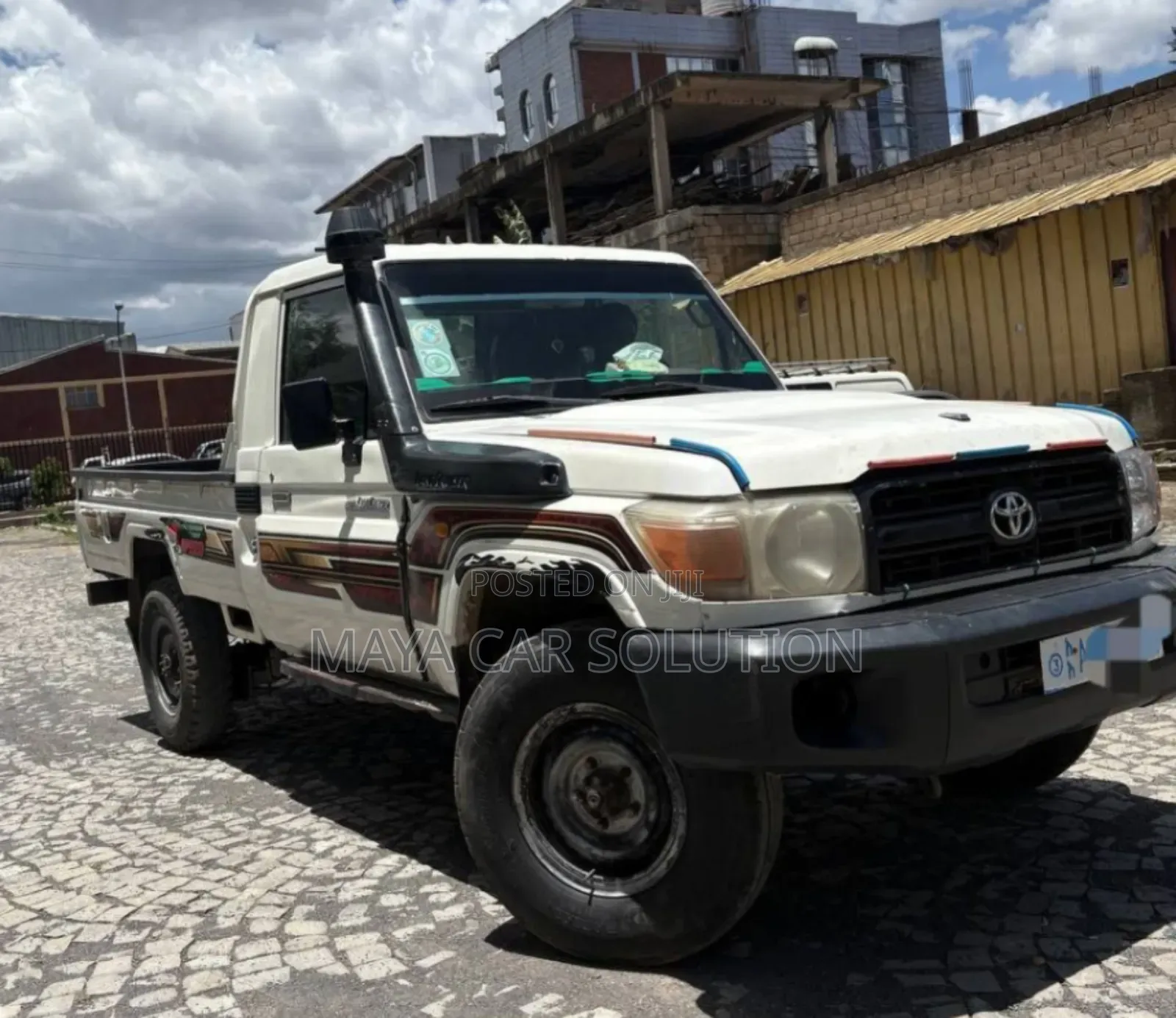 Toyota Land Cruiser 2012