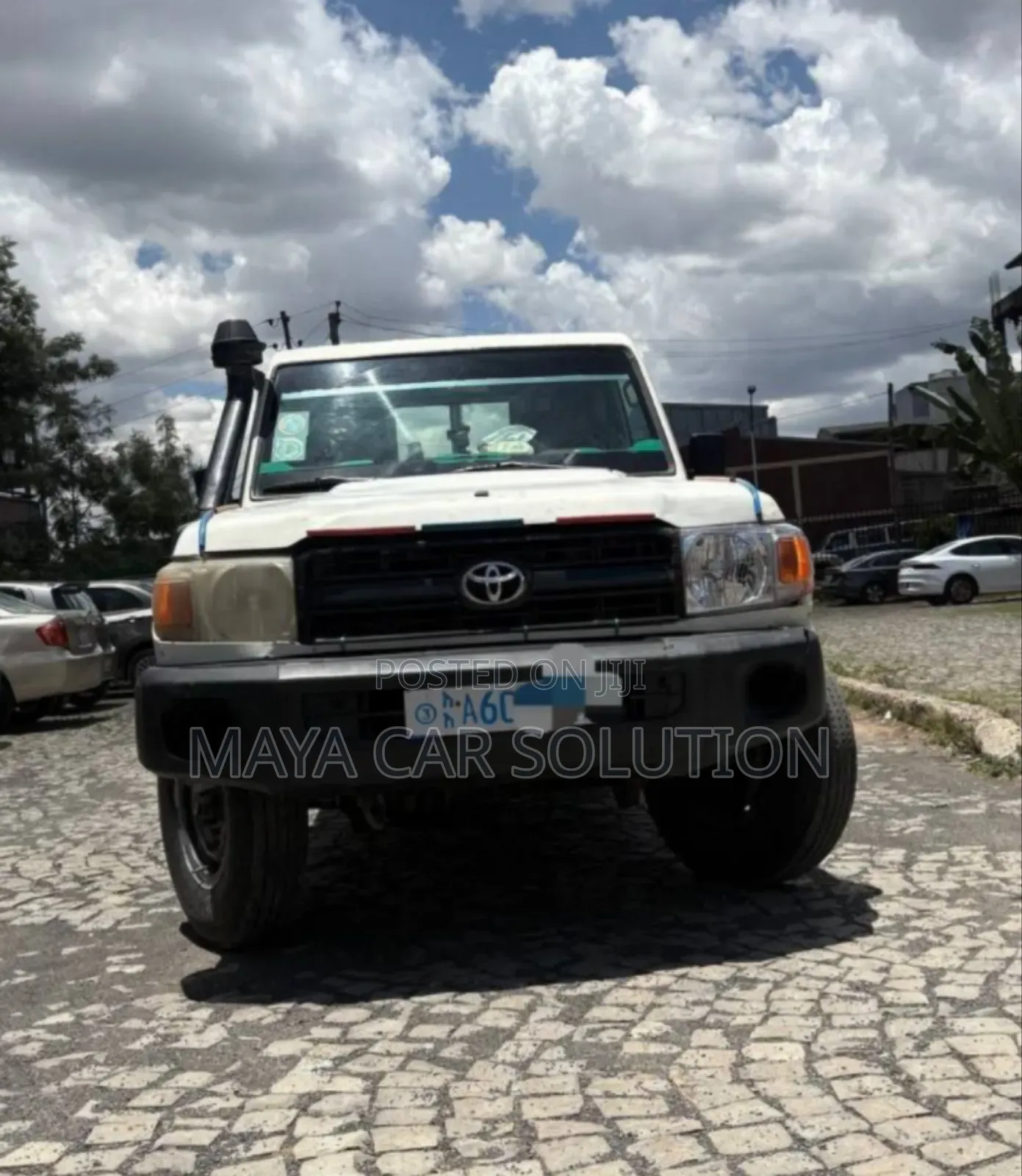 Toyota Land Cruiser 2012