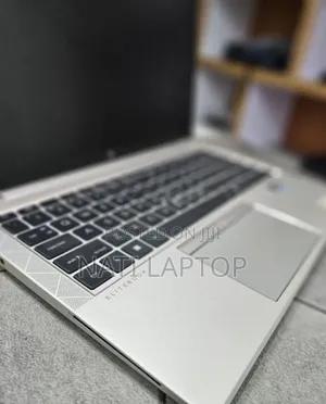 New Laptop HP EliteBook 840 G8 16GB Intel Core i7 SSD 512GB