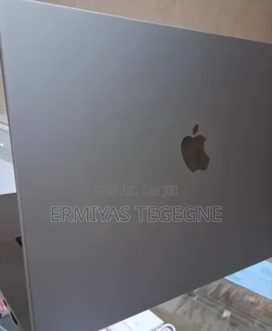 New Laptop Apple MacBook Pro M1 16GB Apple M1 Pro SSD 512GB