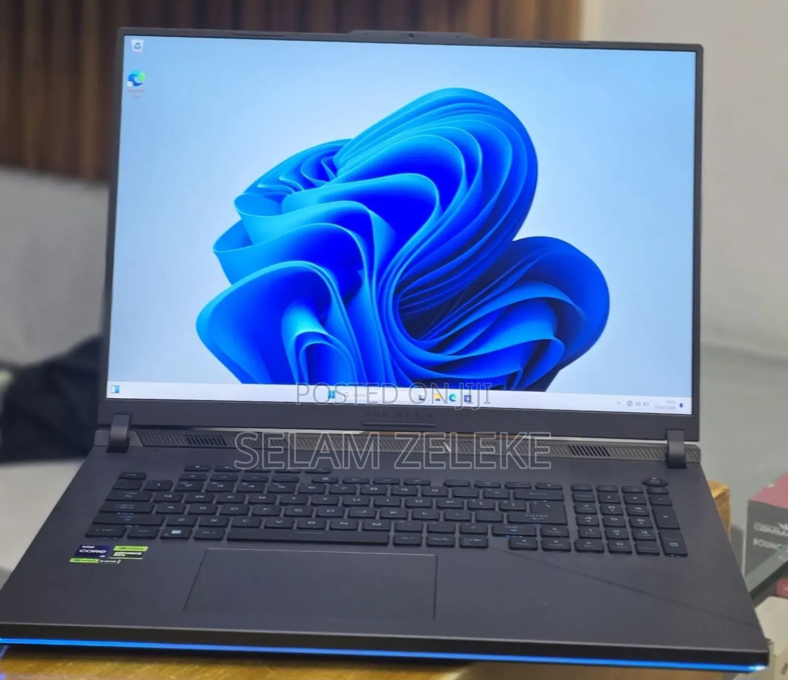 New Laptop Asus 32GB Intel Core i9 SSD 2T