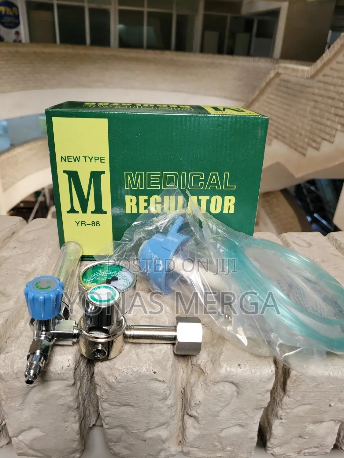 Oxygen Regulator Top痤黛easy-to-Read Gauges,