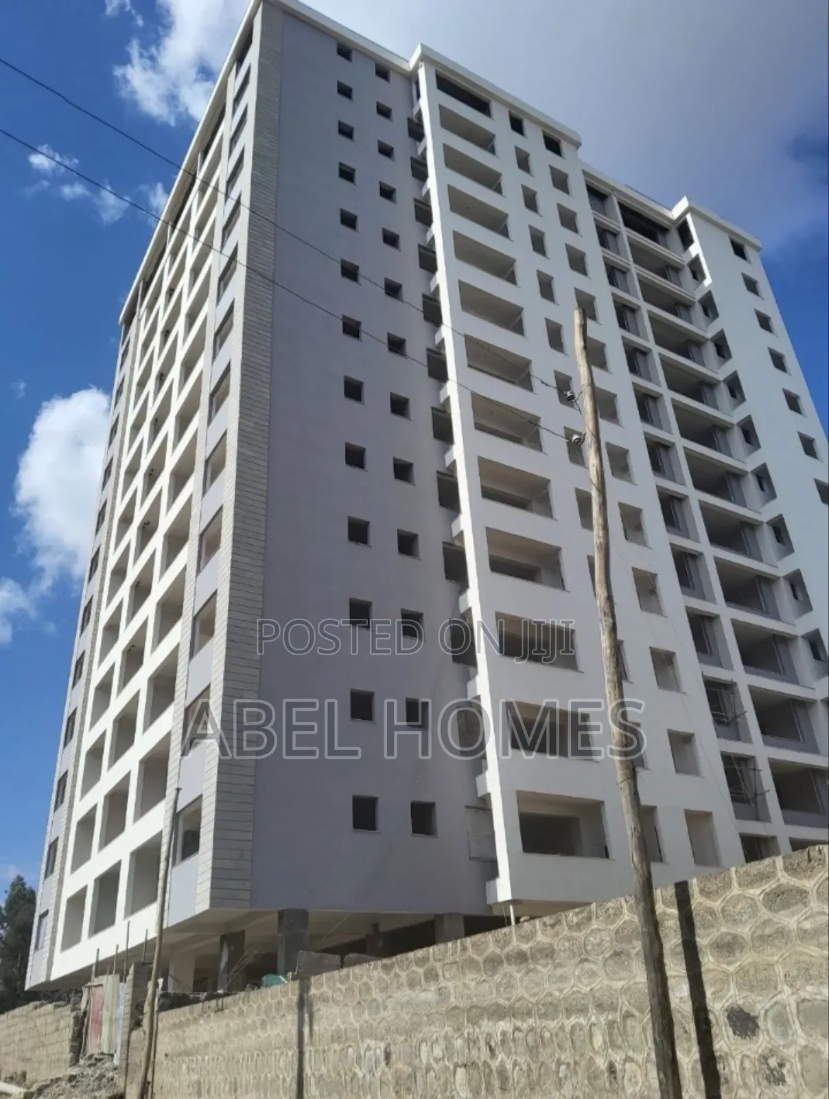 3bdrm Apartment in Cmc, Yeka for sale