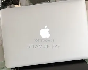 New Laptop Apple MacBook Air 2017 8GB Intel Core i7 SSD 512GB