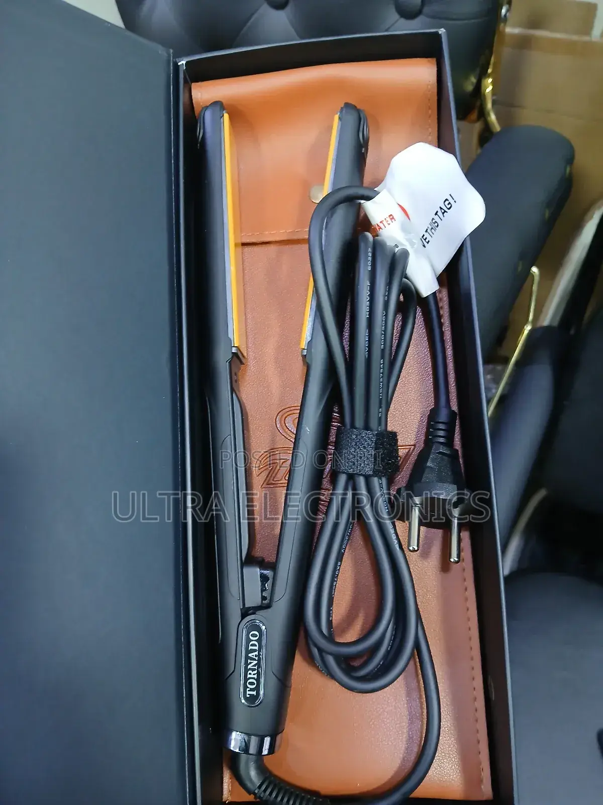 Tornado Gold Professional-Grade Ceramic Hair Straightener Features