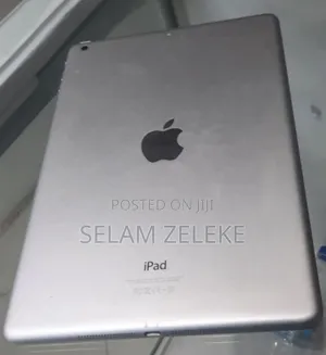 New Apple iPad Air 64 GB Silver
