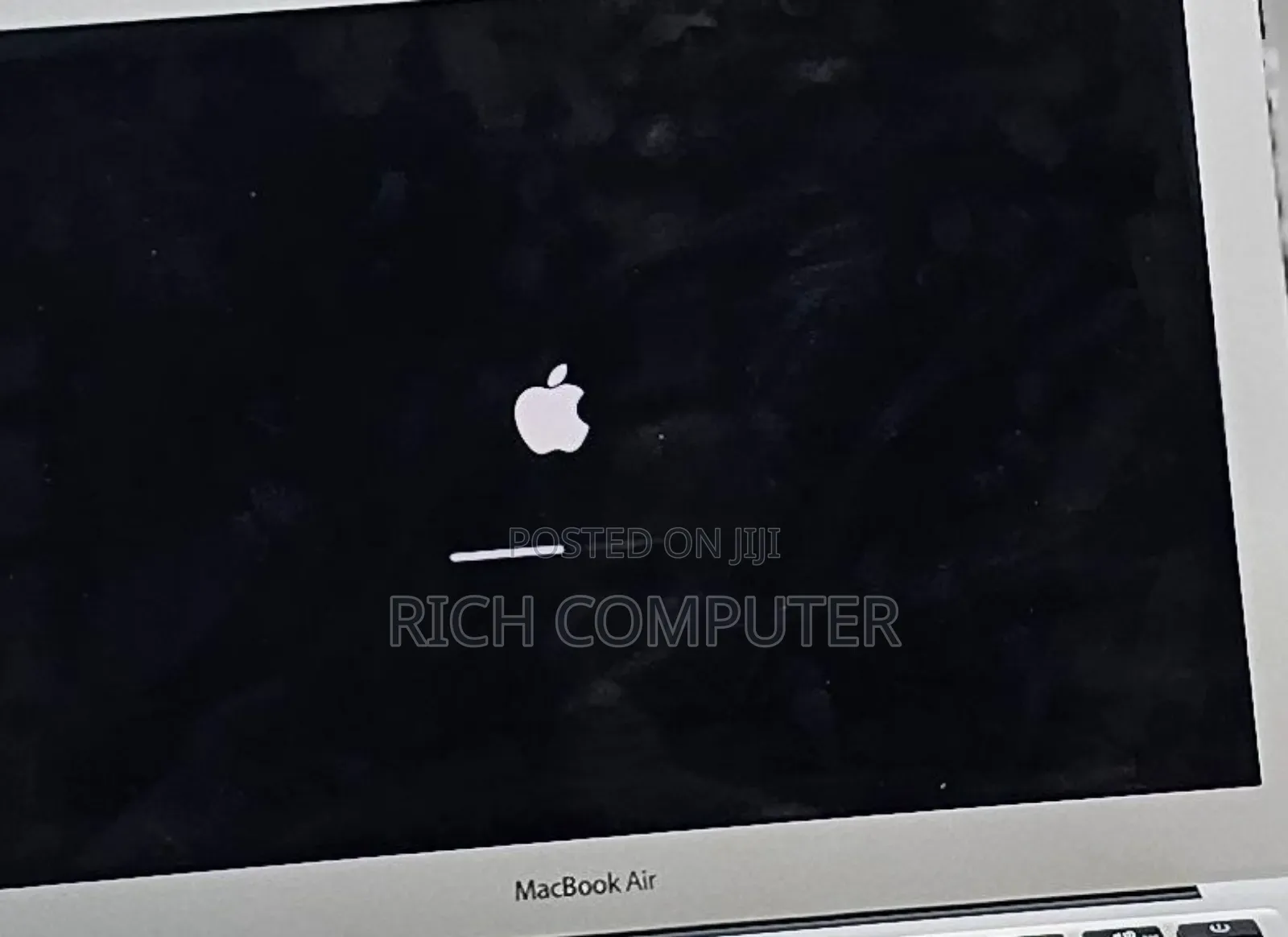 New Laptop Apple MacBook Air 2015 8GB Intel Core i5 SSD 128GB