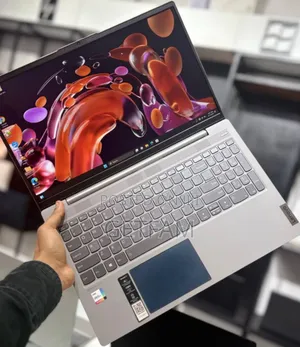 New Laptop Lenovo Legion 5 12GB Intel Core i7 SSD 512GB