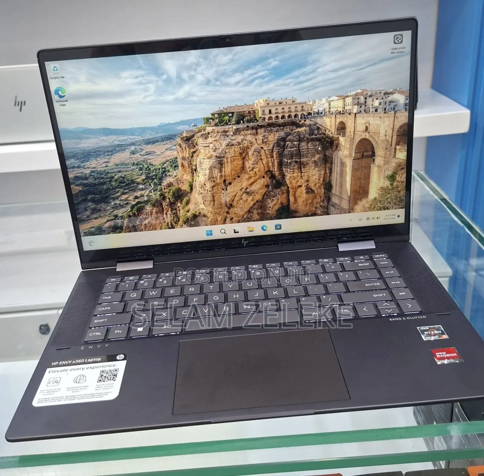 New Laptop HP Envy x360 8GB AMD Ryzen 5 SSD 512GB