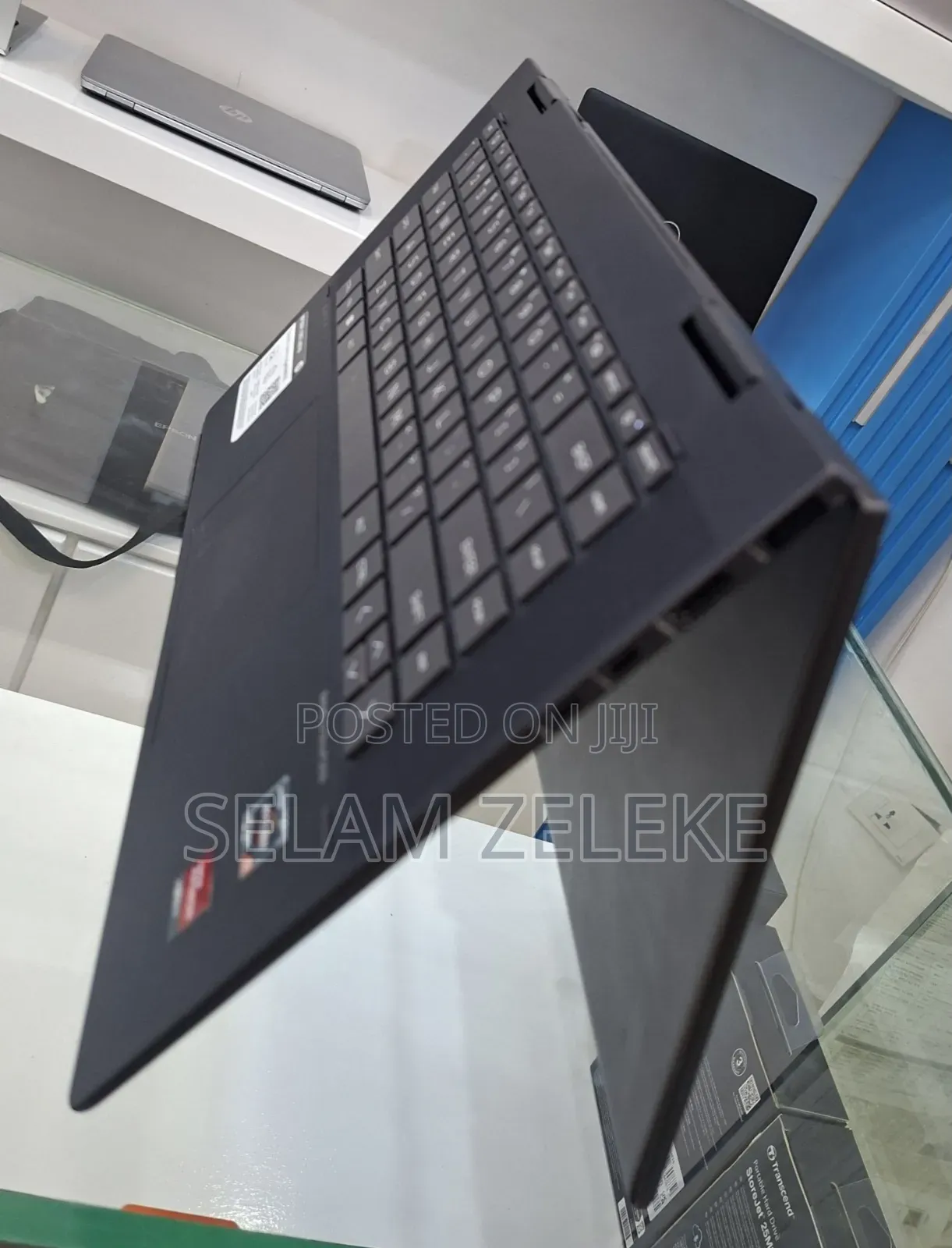 New Laptop HP Envy x360 8GB AMD Ryzen 5 SSD 512GB