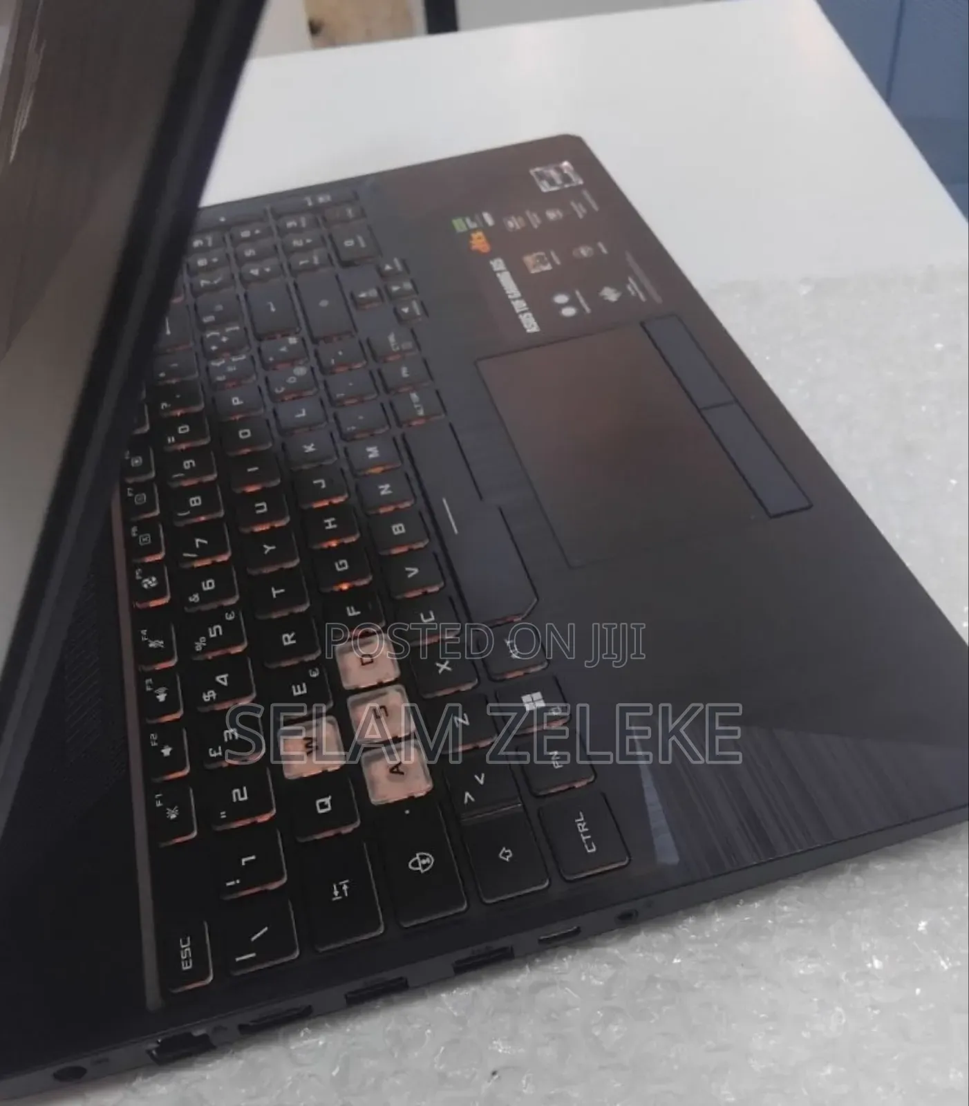 New Laptop Asus 16GB AMD Ryzen 5 SSD 512GB