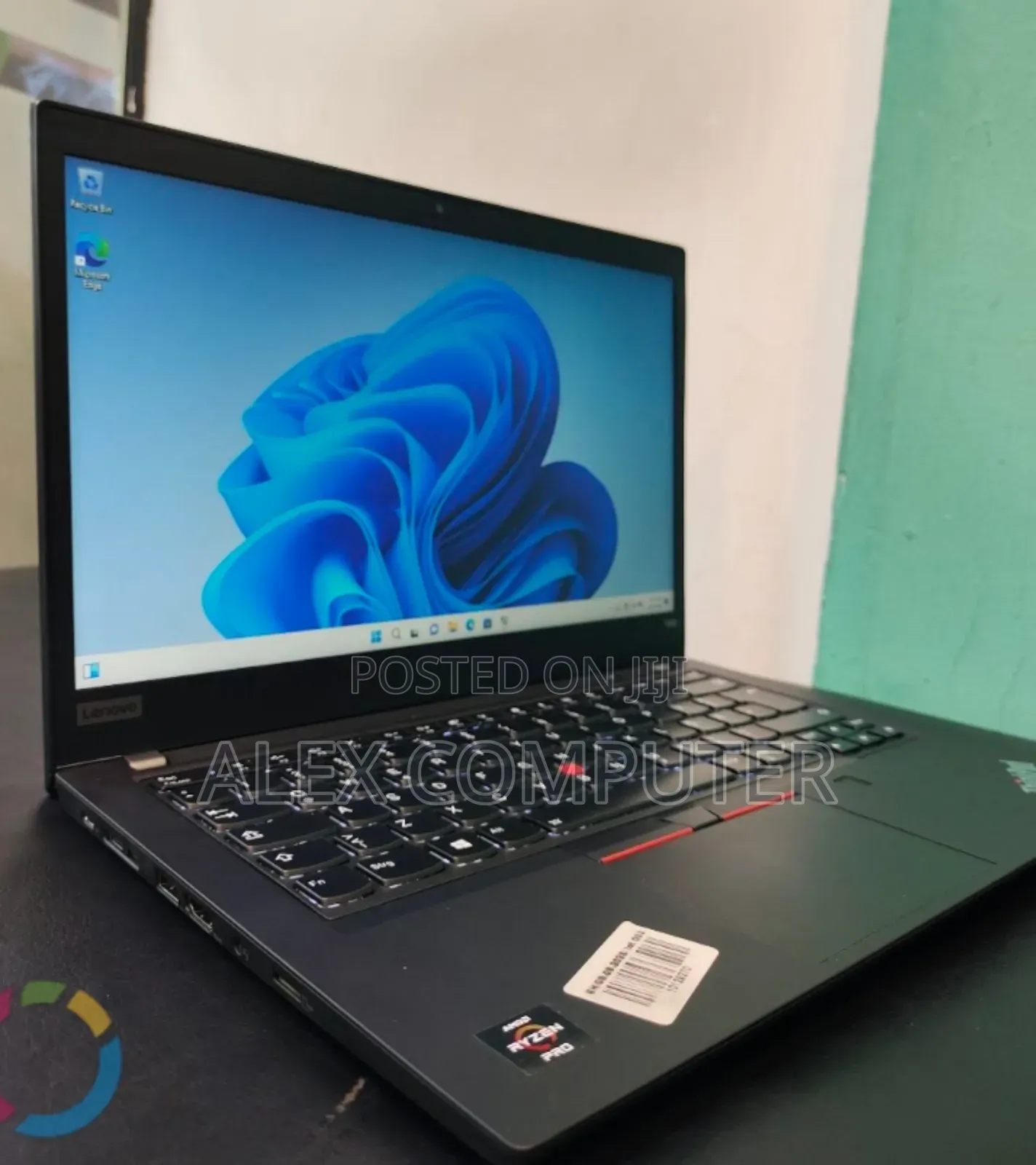 New Laptop Lenovo ThinkPad t495s 16GB AMD Ryzen 5 SSD 512GB