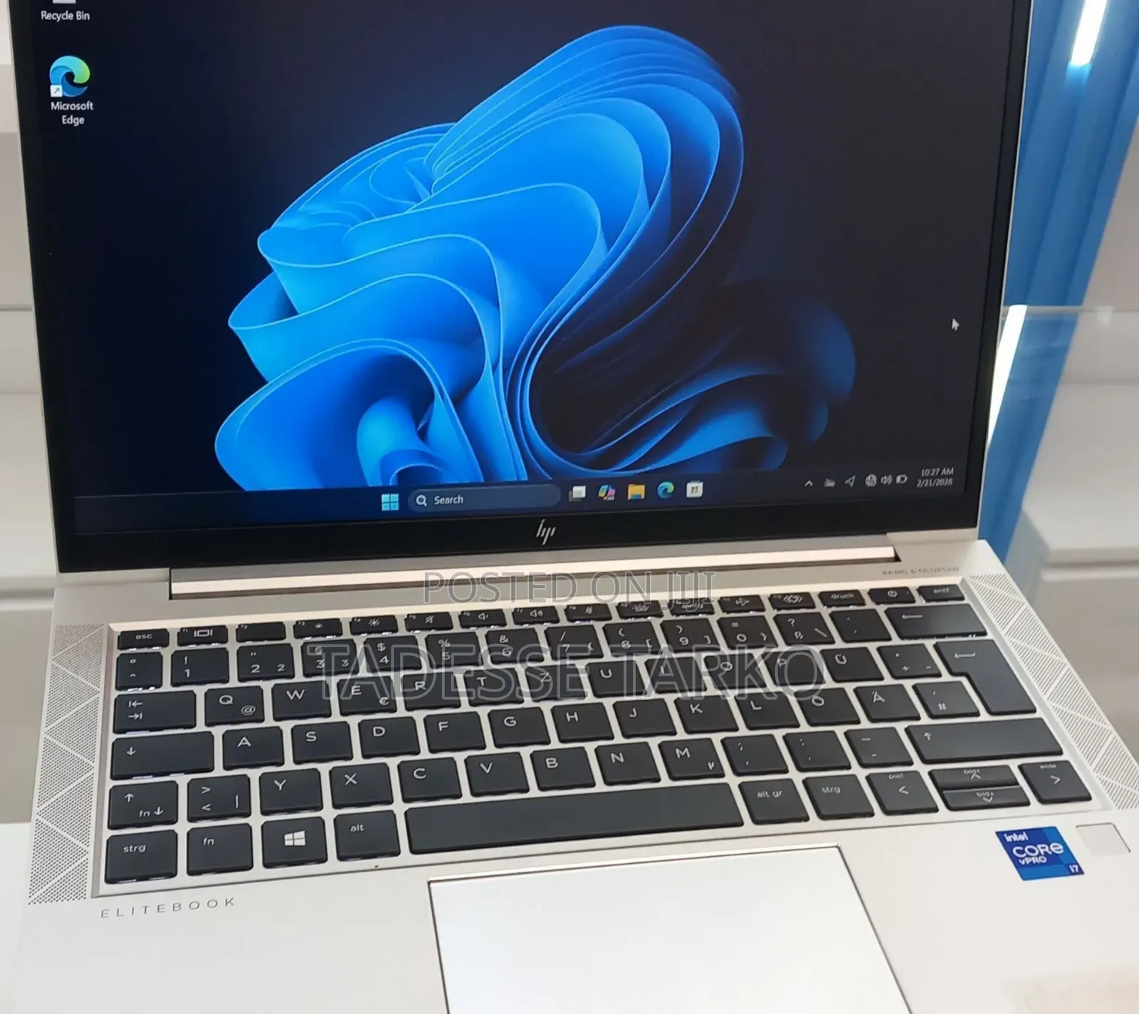 New Laptop HP EliteBook 830 G8 16GB Intel Core i7 SSD 512GB