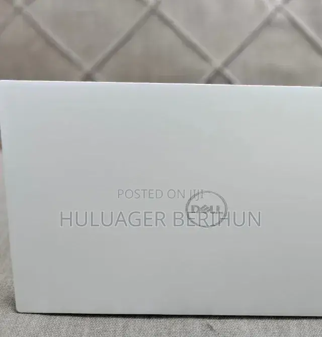 New Laptop Dell XPS 15 16GB Intel Core i7 SSD 512GB