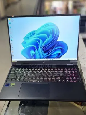 New Laptop Acer Predator Helios Neo 16 16GB Intel Core i9 SSD 1T