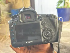Canon 5d Mark | Urgent