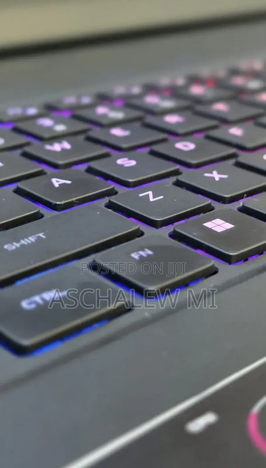 New Laptop Dell Allienware M18 R1 16GB Intel Core i9 SSD 1T