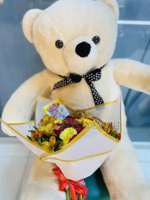 1xl Teddy Bear and Flower Bouquet