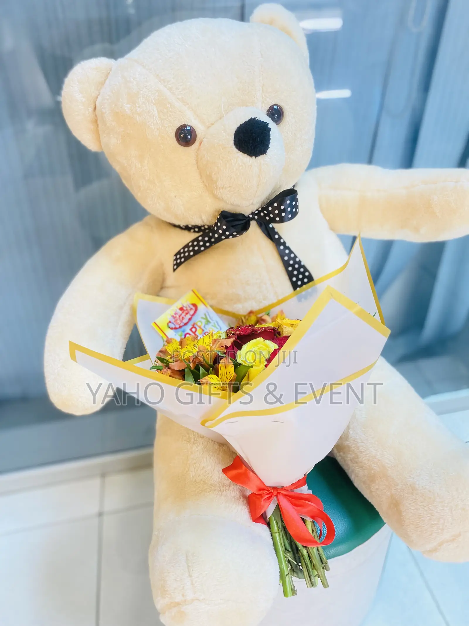 1xl Teddy Bear and Flower Bouquet