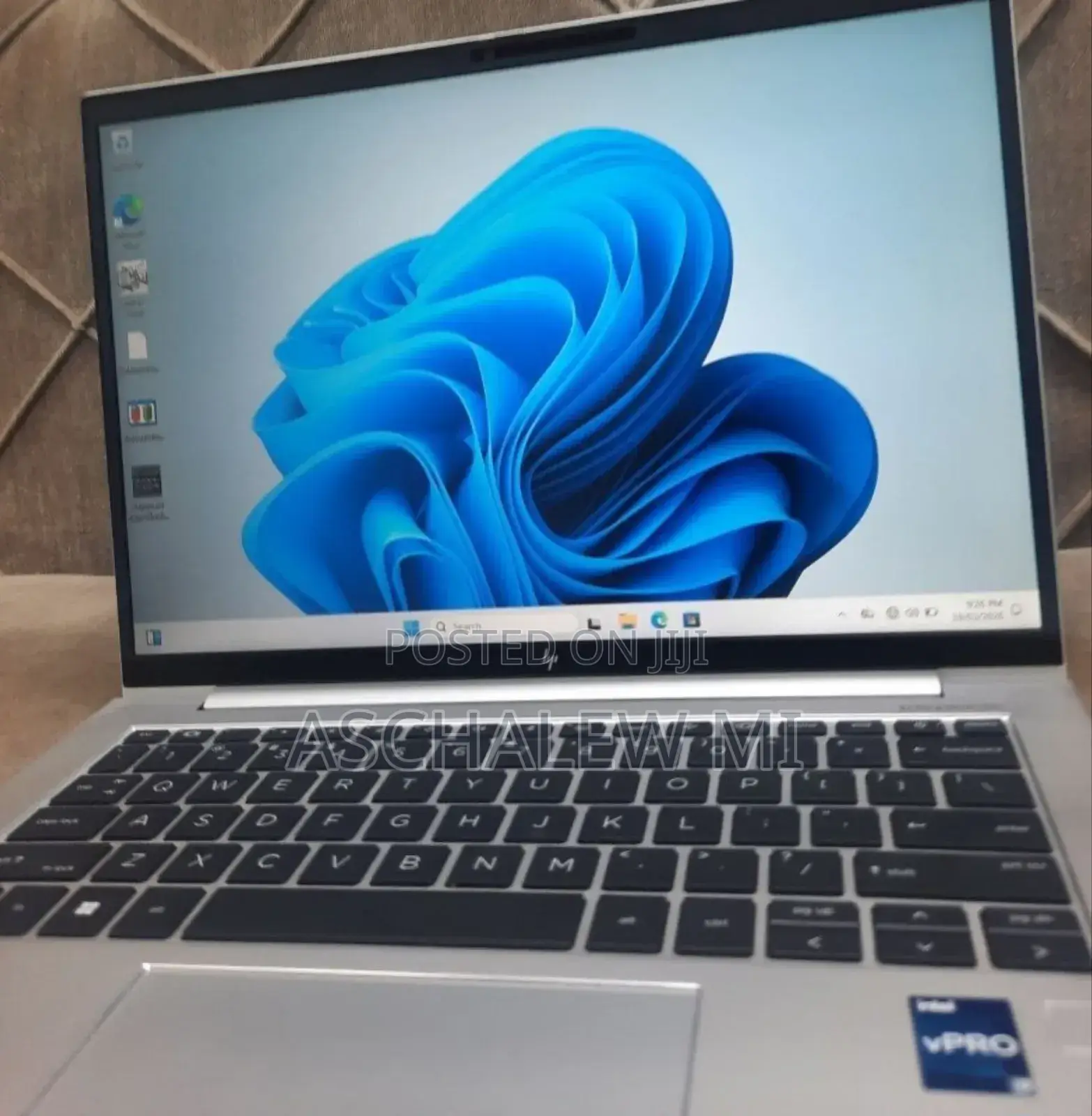 New Laptop HP EliteBook 840 G9 16GB Intel Core i7 SSD 512GB