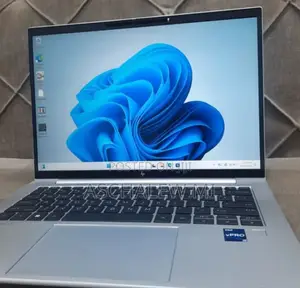 New Laptop HP EliteBook 840 G9 16GB Intel Core i7 SSD 512GB