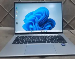 New Laptop HP EliteBook 840 G9 16GB Intel Core i7 SSD 512GB