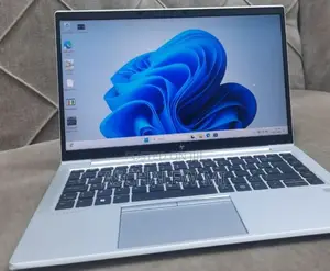 New Laptop HP EliteBook 840 G8 16GB Intel Core i7 SSD 512GB