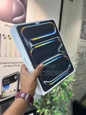 New Apple iPad Pro 13 (2025) 256 GB Gray