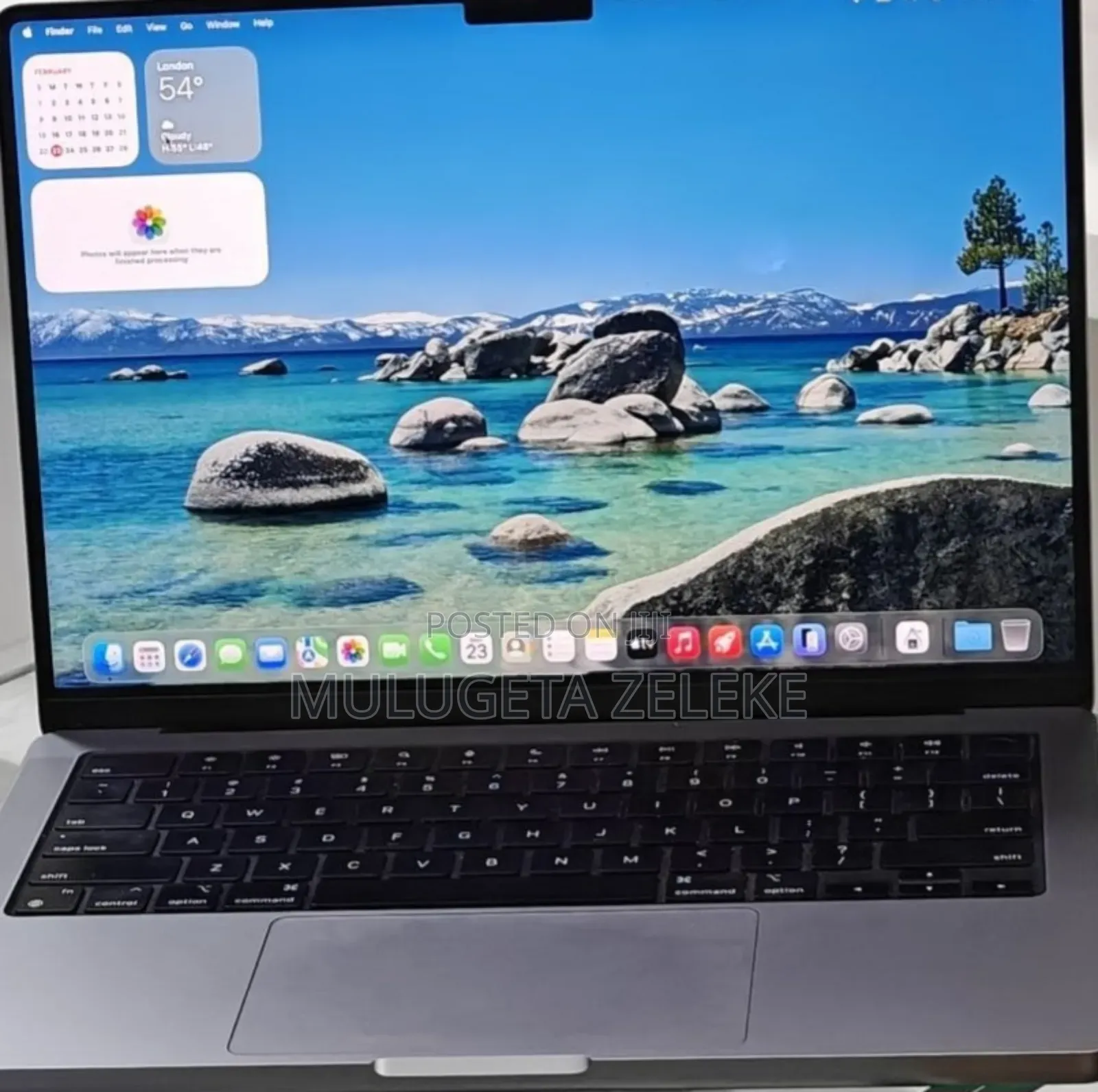 New Apple MacBook Air 2024 M3 13-inch 8GB Intel Core M3 SSD 512GB