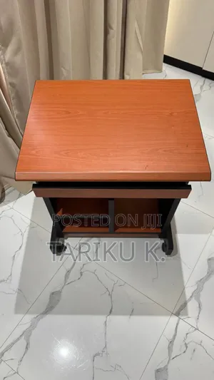 Desktop Stand