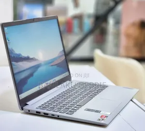 New Laptop Lenovo Ideapad 3 8GB AMD Ryzen 5 SSD 512GB