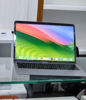 New Laptop Apple MacBook Air 2019 8GB Intel Core i5 SSD 256GB