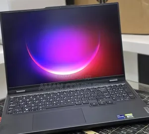 New Laptop Lenovo Legion Pro 7 16GB Intel Core i9 SSD 1T