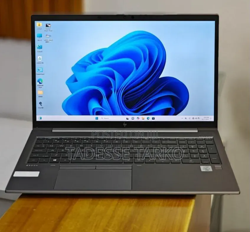 New Laptop HP ZBook Power G7 16GB Intel Core i7 SSD 512GB