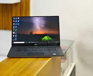 New Laptop Dell XPS 15 16GB Intel Core i9 SSD 512GB