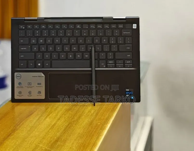New Laptop Dell Inspiron 7306 16GB Intel Core i7 SSD 512GB