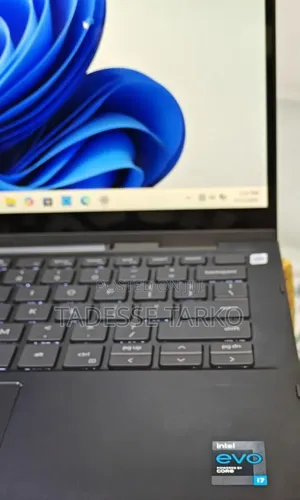 New Laptop Dell Inspiron 7306 16GB Intel Core i7 SSD 512GB