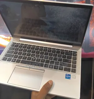 New Laptop HP EliteBook 840 G8 16GB Intel Core i5 SSD 512GB