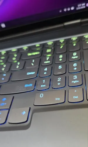 New Laptop Lenovo Legion Pro 7 32GB AMD Ryzen 9 SSD 1T