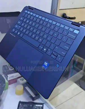 New Laptop HP OmniBook 5 Flip 32GB Intel Core i7 SSD 1T