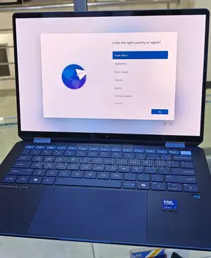 New Laptop HP OmniBook 5 Flip 32GB Intel Core i7 SSD 1T