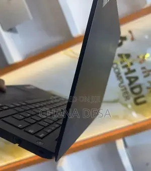 New Laptop Lenovo 8GB Intel Core i7 SSD 512GB