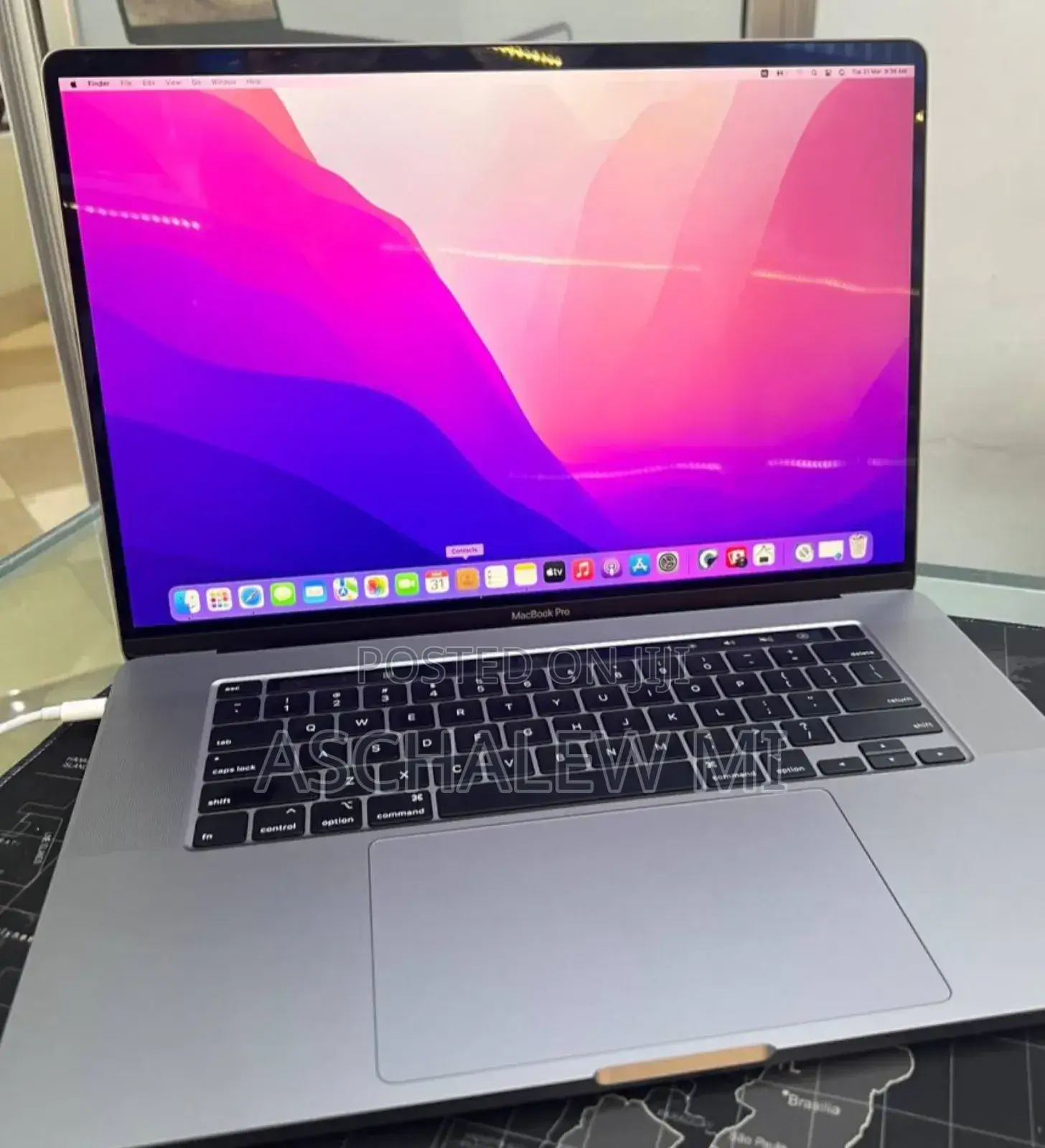 New Laptop Apple MacBook Pro 2019 32GB Intel Core i9 SSD 1T