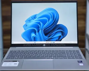 New Laptop HP Pavilion 15 8GB Intel Core Ultra 5 SSD 512GB