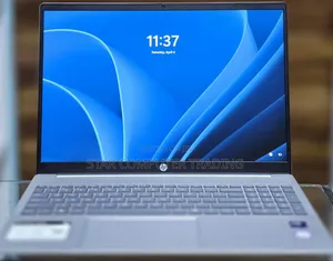 New Laptop HP Pavilion 15 8GB Intel Core Ultra 5 SSD 512GB