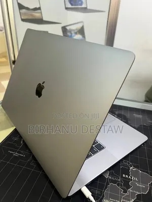 New Laptop Apple MacBook Pro 2019 32GB Intel Core i9 SSD 1T