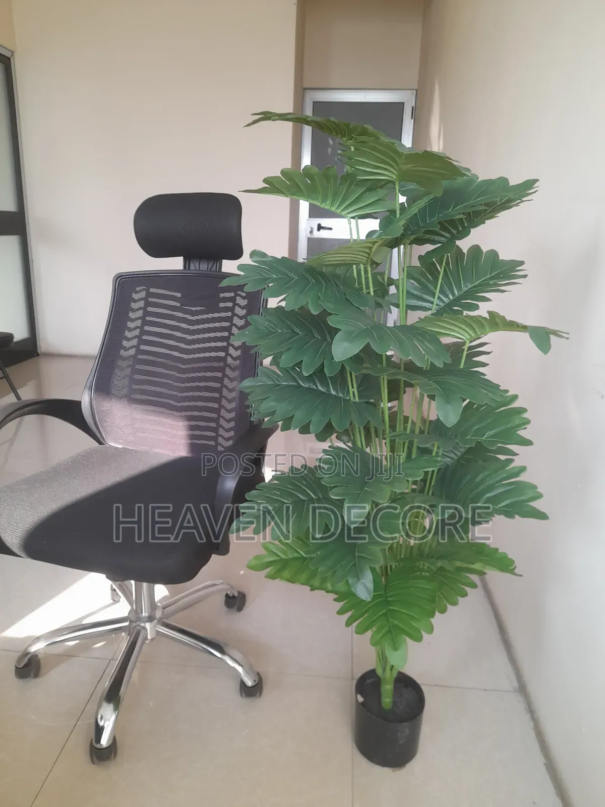1.20 Artificial Plant አርቴፊሻል ቅጠል