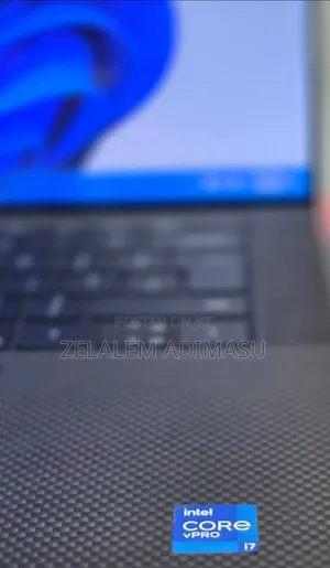 New Laptop Dell Precision 5560 16GB Intel Core i7 SSD 512GB