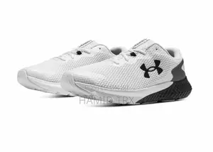 Under Armour Rogue 3