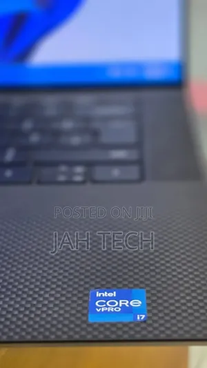 New Laptop Dell Precision 5560 16GB Intel Core i7 SSD 1T